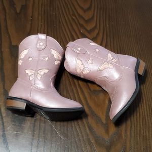 Cowgirl boots size 8 in pink